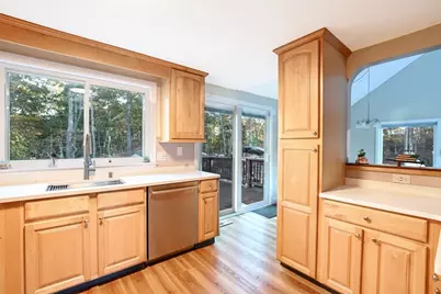 695 - 0 Thomas B Landers, Falmouth, MA 02536 - Photo 9