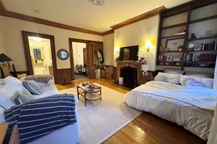 319 Dartmouth St, Boston, MA 02116 - Photo 1