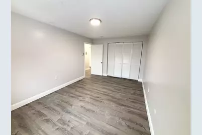 75 Vine Street #B4, Saugus, MA 01906 - Photo 5