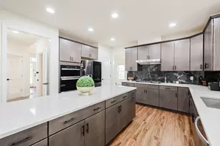 6 Audrina Ln, Grafton, MA 01536 - Photo 9