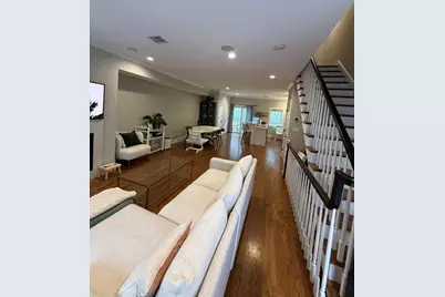 394 W Second St #394, Boston, MA 02127 - Photo 3