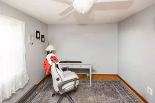 32 Crestwood Dr, Southbridge, MA 01550 - Photo 13