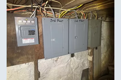 34 Enterprise St, Brockton, MA 02301 - Photo 15