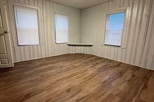 34 Enterprise St, Brockton, MA 02301 - Photo 9