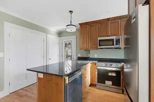 23 Gay Head St, Boston, MA 02130 - Photo 3