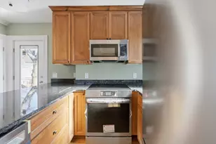 23 Gay Head St, Boston, MA 02130 - Photo 5