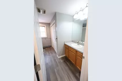 100 Valley St, Pembroke, MA 02359 - Photo 29