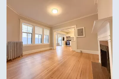 19 Agassiz #3B, Cambridge, MA 02140 - Photo 5