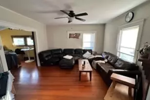 24 Cushing St, Medford, MA 02155 - Photo 7