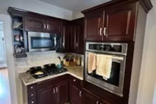 24 Cushing St, Medford, MA 02155 - Photo 3