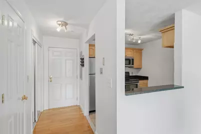 590 Boston St #303, Lynn, MA 01905 - Photo 11