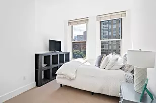 70 Lincoln St, Boston, MA 02111 - Photo 11