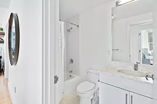 70 Lincoln St, Boston, MA 02111 - Photo 15