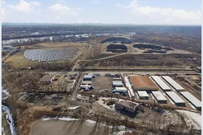 186 Agawam Ave, West Springfield, MA 01089 - Photo 7