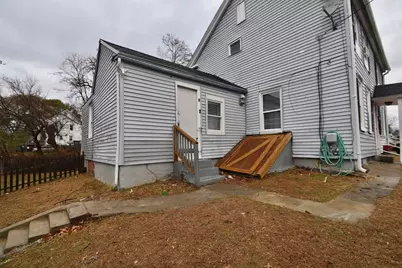 74 Cherry St, Springfield, MA 01105 - Photo 17