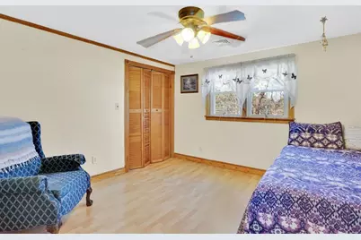 420 West St, Ludlow, MA 01056 - Photo 21