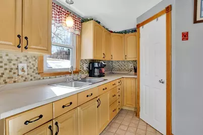 420 West St, Ludlow, MA 01056 - Photo 13