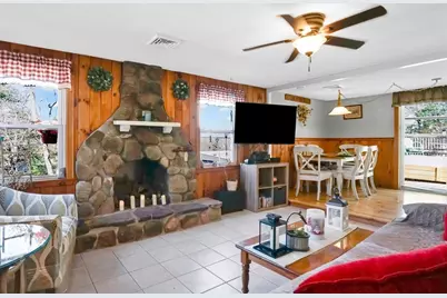 420 West St, Ludlow, MA 01056 - Photo 7