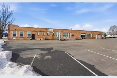 1004 Memorial Ave, West Springfield, MA 01089 - Photo 5