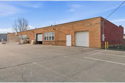 1004 Memorial Ave, West Springfield, MA 01089 - Photo 1