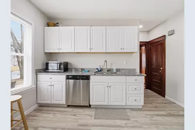 9 Englewood Ave, Worcester, MA 01603 - Photo 23