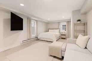 275 Lynnfield St, Lynn, MA 01904 - Photo 9