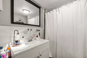 275 Lynnfield St, Lynn, MA 01904 - Photo 7