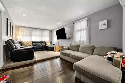 275 Lynnfield St #275, Lynn, MA 01904 - Photo 9