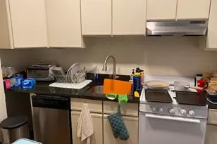 38 Phillips St, Boston, MA 02114 - Photo 3