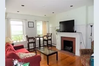 19 University Road #3, Brookline, MA 02445 - Photo 5