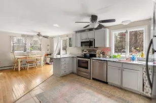 1 Jennifer Ln, Carver, MA 02330 - Photo 9