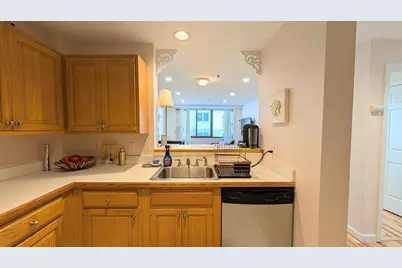 350 Revere Beach Blvd #2U, Revere, MA 02151 - Photo 9