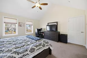 70 Frederick St, Fitchburg, MA 01420 - Photo 21