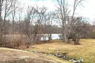 212 Carriage Ln, Taunton, MA 02780 - Photo 31