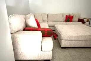 212 Carriage Ln, Taunton, MA 02780 - Photo 23