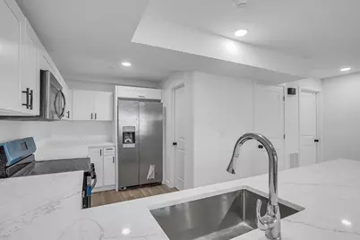 50 Frankfort St #9, Fitchburg, MA 01420 - Photo 9