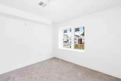 50 Frankfort St #9, Fitchburg, MA 01420 - Photo 13