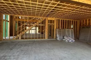 135 Nobscot Dr, Framingham, MA 01701 - Photo 27