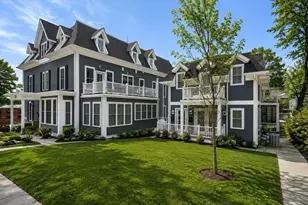 68 Chestnut St, Newton, MA 02465 - Photo 3