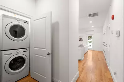 68 Chestnut St #6, Newton, MA 02465 - Photo 17