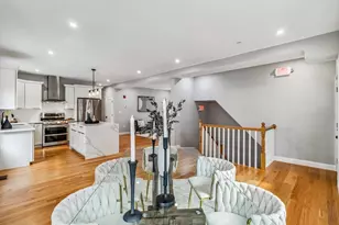 16 Alston St, Somerville, MA 02143 - Photo 5