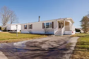 4 Emerald Pl, Raynham, MA 02767 - Photo 1