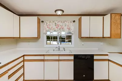 4 Emerald Pl, Raynham, MA 02767 - Photo 15