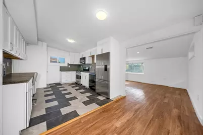 37 Cleveland St, Revere, MA 02151 - Photo 35