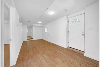 37 Cleveland St, Revere, MA 02151 - Photo 17