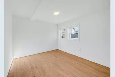 37 Cleveland St, Revere, MA 02151 - Photo 7