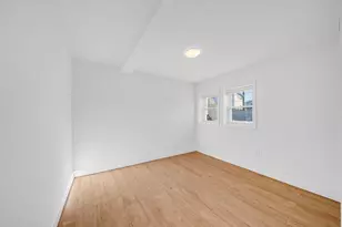 37 Cleveland St, Revere, MA 02151 - Photo 7