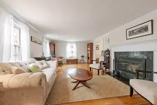 34 Robinhood Rd, Winchester, MA 01890 - Photo 7