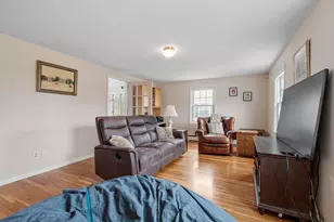 34 Robinhood Rd, Winchester, MA 01890 - Photo 23