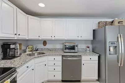 72 Green Briar Rd #72, Fitchburg, MA 01420 - Photo 7